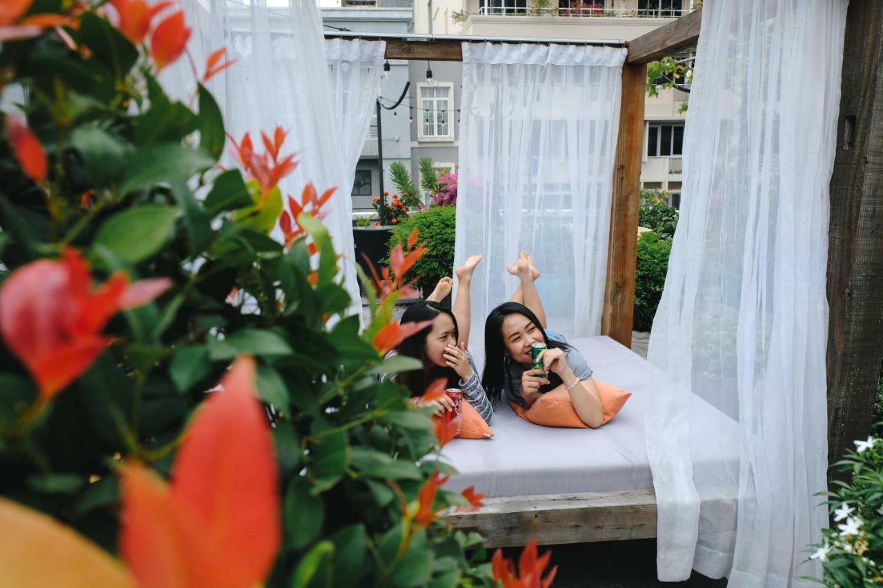 Хостел The Dorm Saigon (Adults Only) Хошимин Экстерьер фото